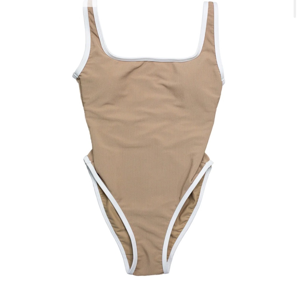Lainsnow tan one piece swim medium no tags but never worn